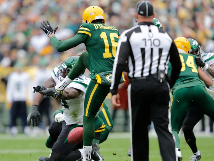 The Jets picked up this blocked punt and scored a touchdown at Green Bay in Week 6. (Photo by Dan Powers/USA Today Sports)